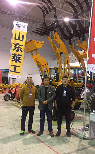 莱工.jpg 莱工.jpg